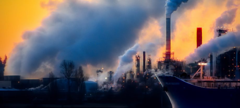 Photograph of industry set up near the sea kruez.