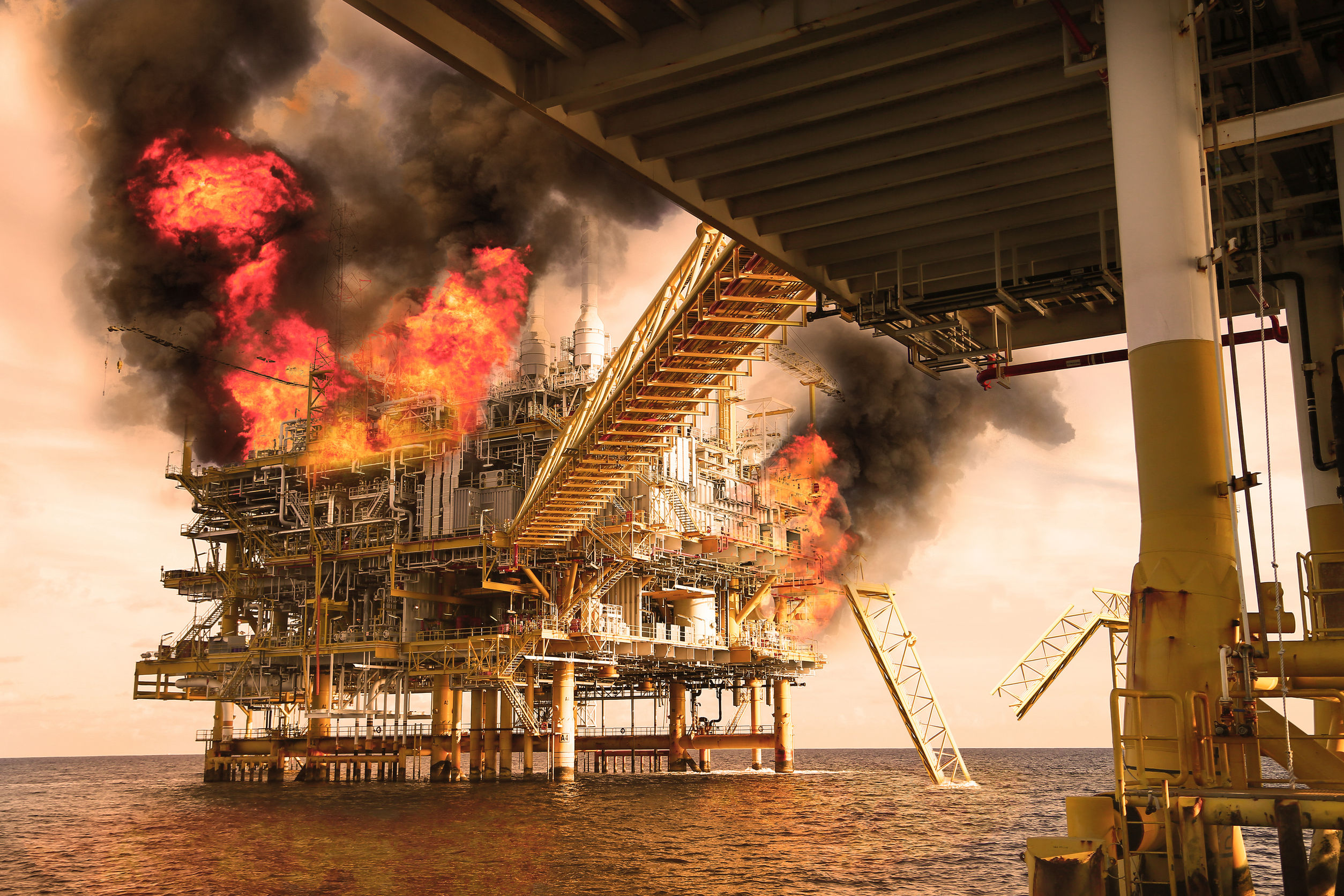 Explosion in a oil rig in the sea services